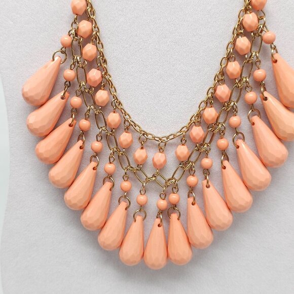 Vintage Style Peach Acrylic Beaded Bib Necklace With Gold-Tone Chain Boho - Picture 2 of 7